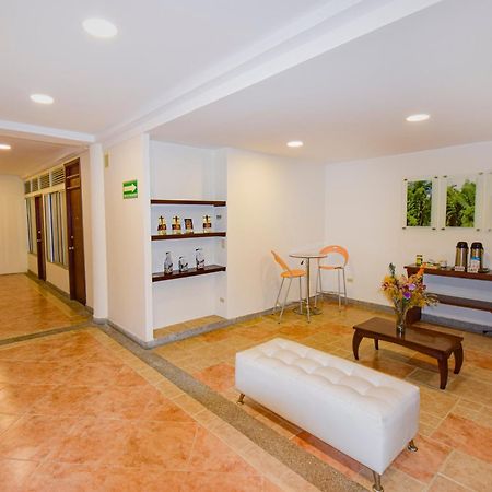 Hotel Monarca Armenia 외부 사진
