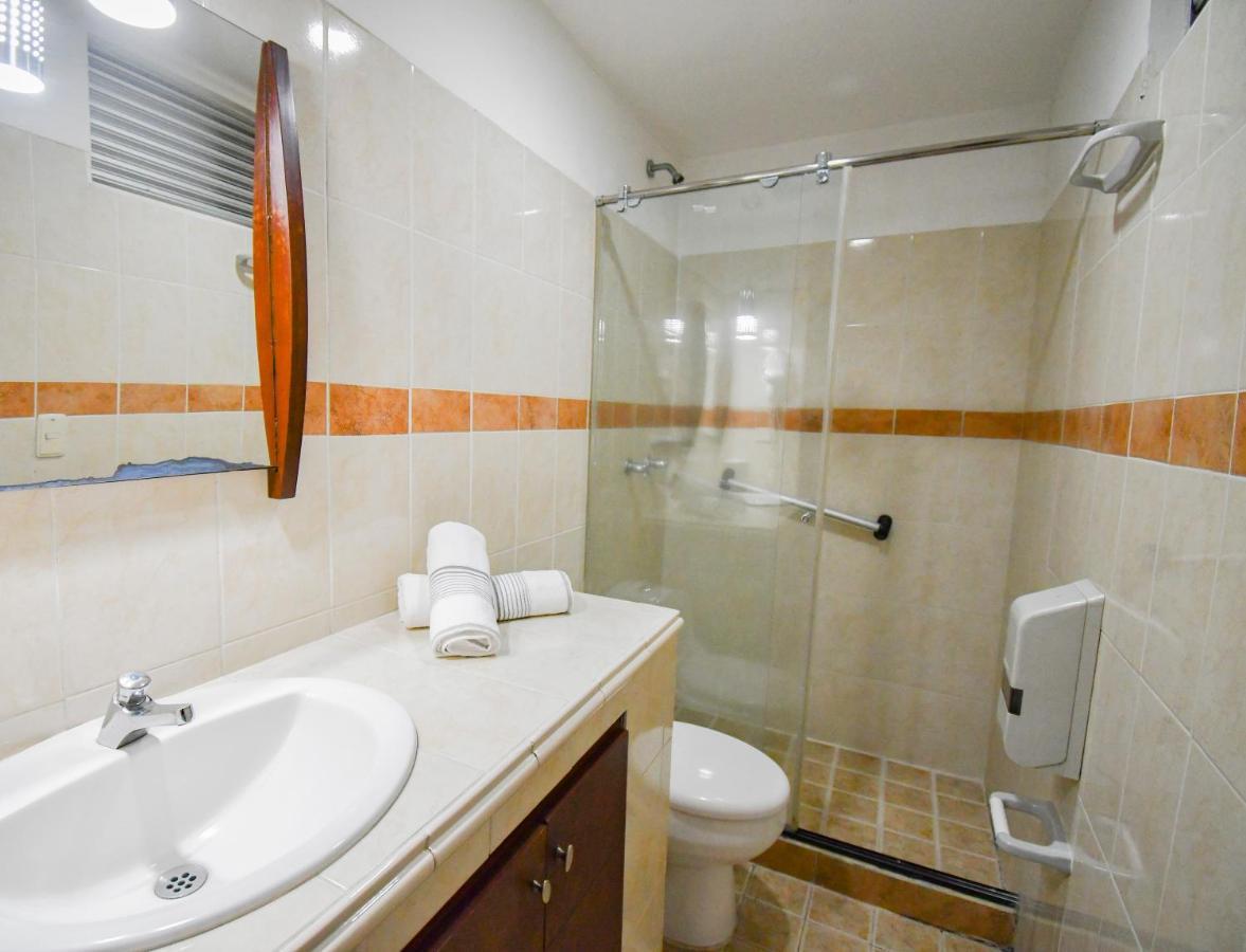 Hotel Monarca Armenia 외부 사진